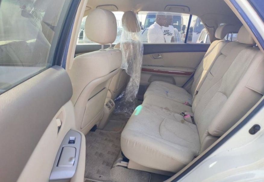 Toyota Harrier 2008 (CCJ6005) - Image 15